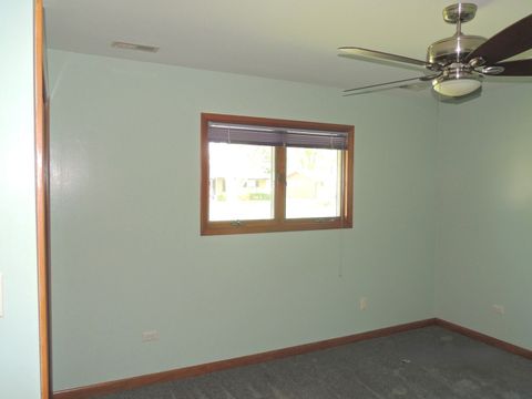 Tiny photo for 7706 WARWICK Avenue, Darien, IL 60561 (MLS # 12656826)