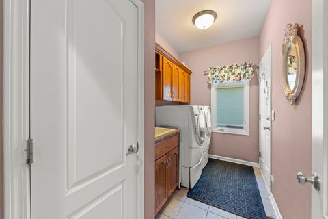 Tiny photo for 674 Friar Drive, Aurora, IL 60505 (MLS # 12516906)