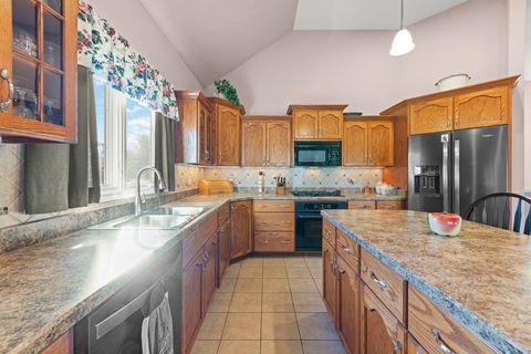 Tiny photo for 674 Friar Drive, Aurora, IL 60505 (MLS # 12516906)