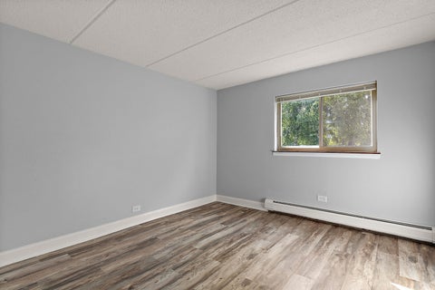 Tiny photo for 586 Fairway View Drive #1B, Wheeling, IL 60090 (MLS # 12766562)
