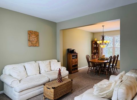 Tiny photo for 4811 Princeton Lane, Lake In The Hills, IL 60156 (MLS # 12534599)