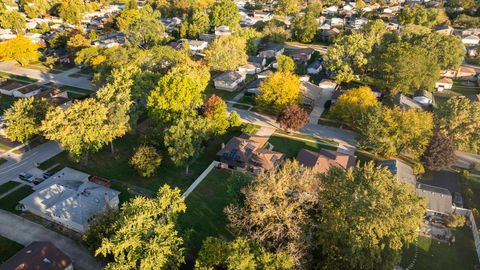 Tiny photo for 6919 177th Street, Tinley Park, IL 60477 (MLS # 12489746)