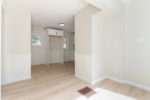 Tiny photo for 809 W Monroe Street, Bloomington, IL 61701 (MLS # 12785364)