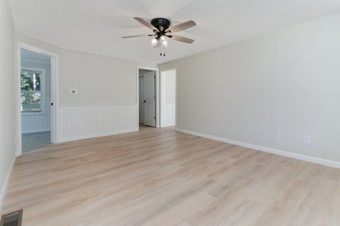Tiny photo for 809 W Monroe Street, Bloomington, IL 61701 (MLS # 12785364)