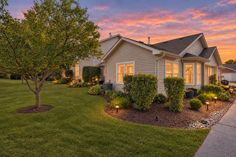 Photo of 323 Capitol Drive #A, Sugar Grove, IL 60554 (MLS # 12765365)