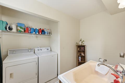 Tiny photo for 9637 Rutherford Avenue, Oak Lawn, IL 60453 (MLS # 12673240)