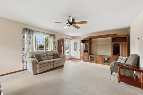 Tiny photo for 9637 Rutherford Avenue, Oak Lawn, IL 60453 (MLS # 12673240)