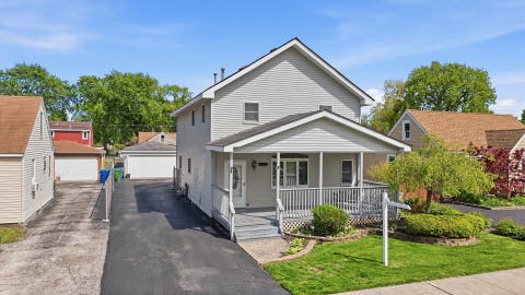 Tiny photo for 9637 Rutherford Avenue, Oak Lawn, IL 60453 (MLS # 12673240)