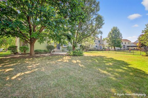 Tiny photo for 528 Cliffwood Lane, Gurnee, IL 60031 (MLS # 12389278)