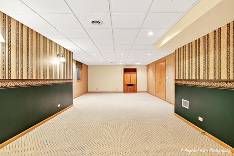 Tiny photo for 528 Cliffwood Lane, Gurnee, IL 60031 (MLS # 12389278)