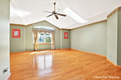 Tiny photo for 528 Cliffwood Lane, Gurnee, IL 60031 (MLS # 12389278)