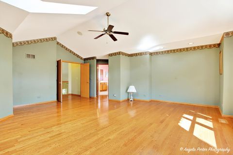 Tiny photo for 528 Cliffwood Lane, Gurnee, IL 60031 (MLS # 12389278)