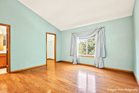 Tiny photo for 528 Cliffwood Lane, Gurnee, IL 60031 (MLS # 12389278)