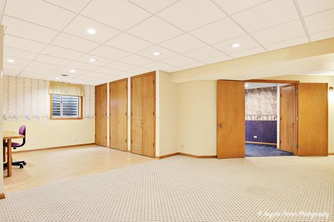Tiny photo for 528 Cliffwood Lane, Gurnee, IL 60031 (MLS # 12389278)