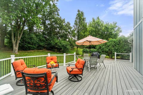 Tiny photo for 8409 Mending Wall Drive, Woodridge, IL 60517 (MLS # 12702044)