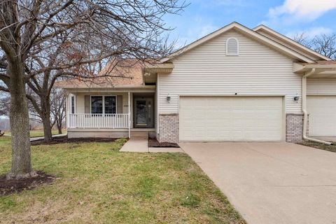 Photo of 4004 W 30th Street, Davenport, IA 52804 (MLS # 100000381)