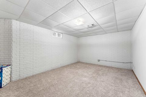 Tiny photo for 4004 W 30th Street, Davenport, IA 52804 (MLS # 100000381)