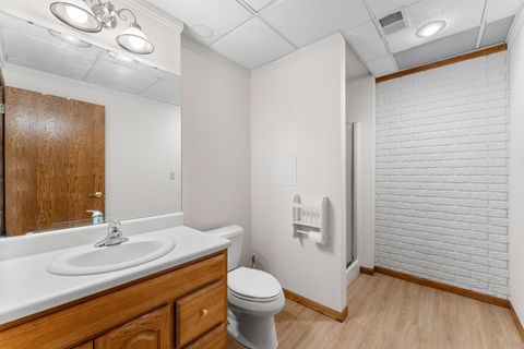 Tiny photo for 4004 W 30th Street, Davenport, IA 52804 (MLS # 100000381)