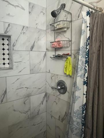 4400-4402 S HONORE Crest