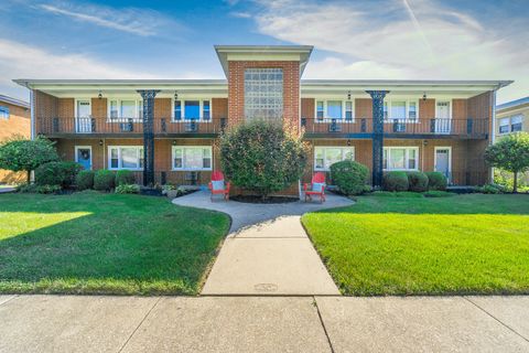 Photo of 1427 Homestead Road #F, La Grange Park, IL 60526 (MLS # 12451164)