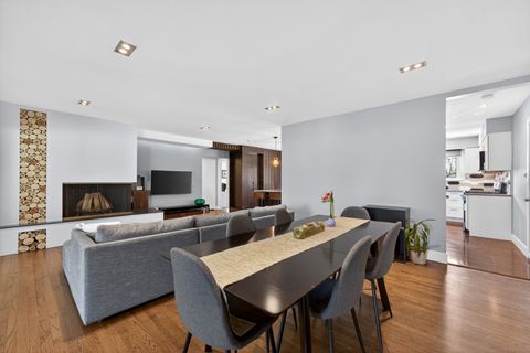 Tiny photo for 315 N Kenilworth Avenue, Elmhurst, IL 60126 (MLS # 12611027)