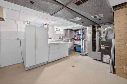 Tiny photo for 315 N Kenilworth Avenue, Elmhurst, IL 60126 (MLS # 12611027)