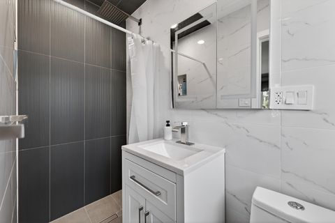 Tiny photo for 315 N Kenilworth Avenue, Elmhurst, IL 60126 (MLS # 12611027)