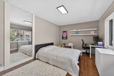 Tiny photo for 315 N Kenilworth Avenue, Elmhurst, IL 60126 (MLS # 12611027)