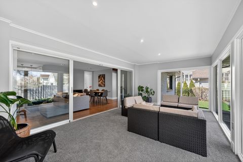 Tiny photo for 315 N Kenilworth Avenue, Elmhurst, IL 60126 (MLS # 12611027)