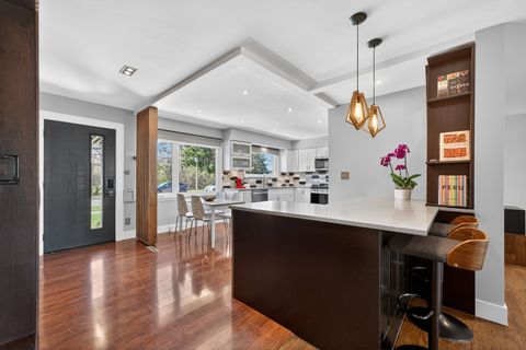 Tiny photo for 315 N Kenilworth Avenue, Elmhurst, IL 60126 (MLS # 12611027)