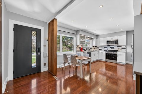 Tiny photo for 315 N Kenilworth Avenue, Elmhurst, IL 60126 (MLS # 12611027)