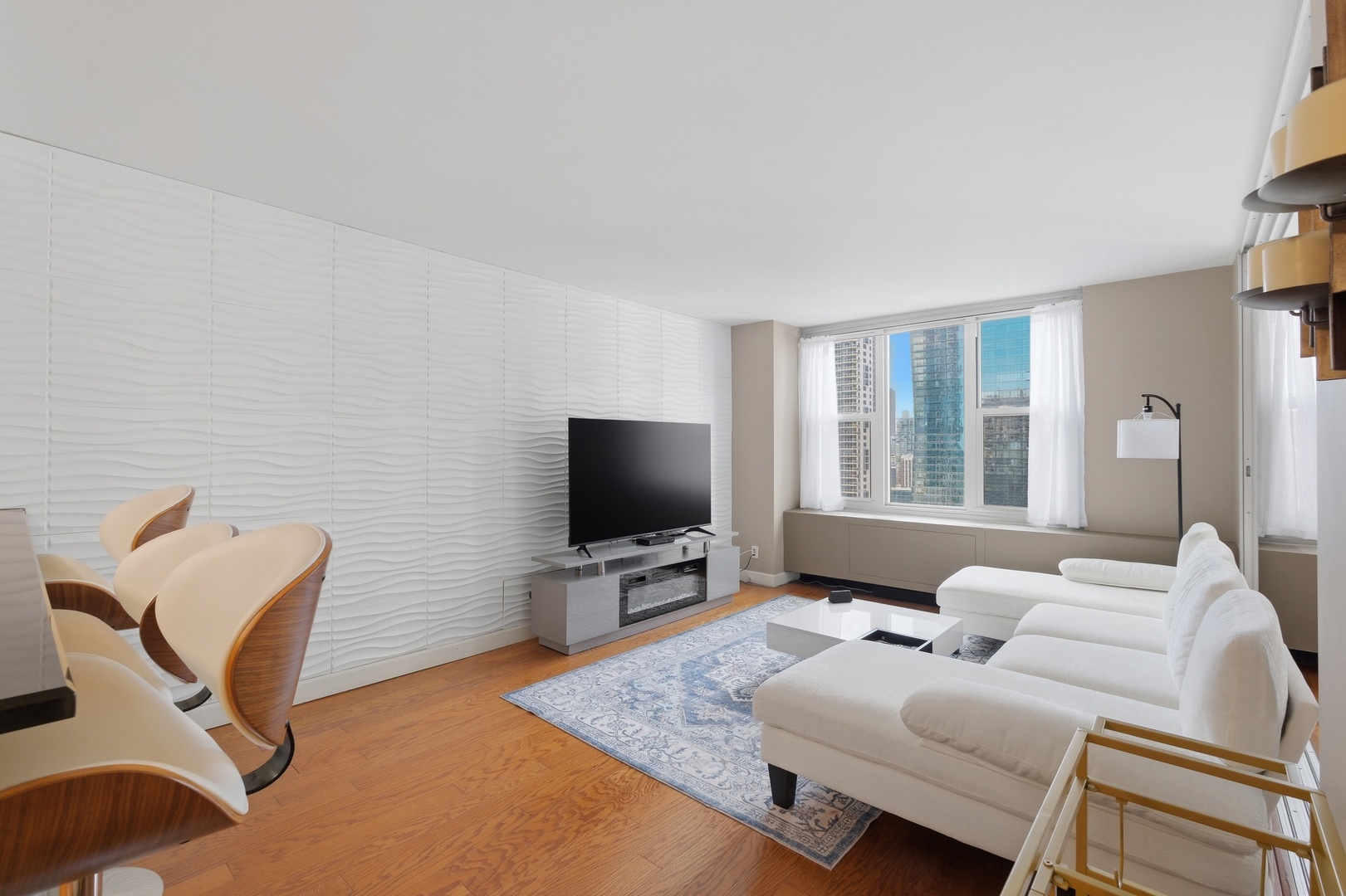400 E Randolph Street 3314