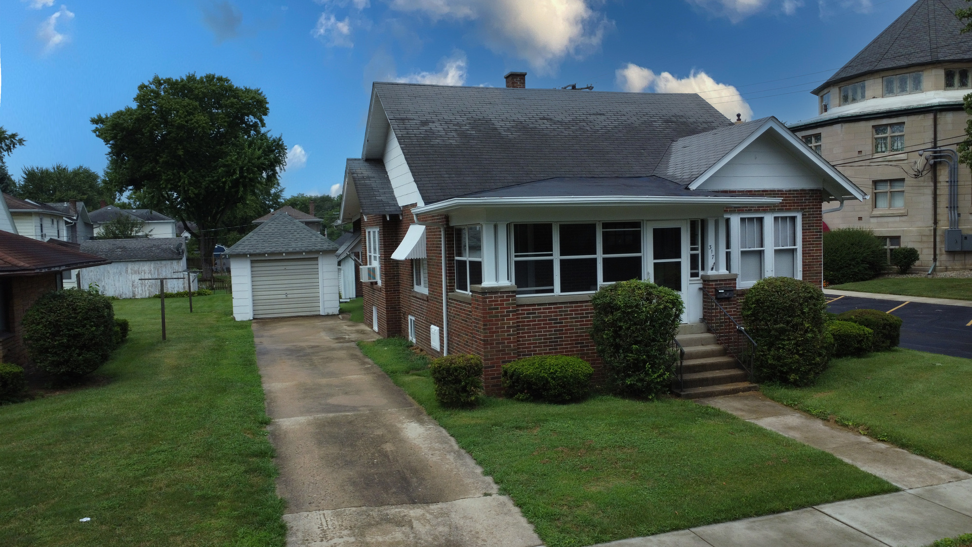 317 S 4th Street