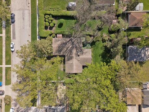 Tiny photo for 9135 26th Place, Brookfield, IL 60513 (MLS # 12622787)