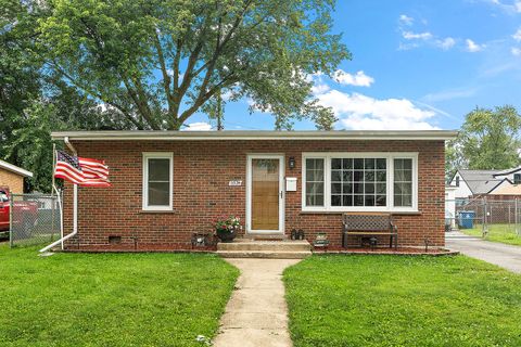 Tiny photo for 11534 S LEE Road, Alsip, IL 60803 (MLS # 12450403)