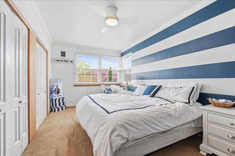 Tiny photo for 2732 W Estes Avenue, Chicago, IL 60645 (MLS # 12622487)