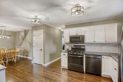 Tiny photo for 18019 Idaho Court #148, Orland Park, IL 60467 (MLS # 12583573)