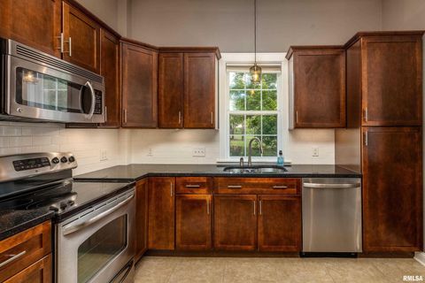 Tiny photo for 1591 N Reed Station Road, Carbondale, IL 62901 (MLS # EB460158)