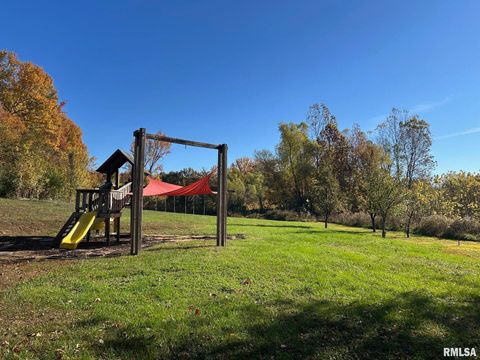 Tiny photo for 1591 N Reed Station Road, Carbondale, IL 62901 (MLS # EB460158)