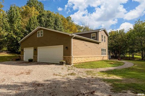 Tiny photo for 1591 N Reed Station Road, Carbondale, IL 62901 (MLS # EB460158)