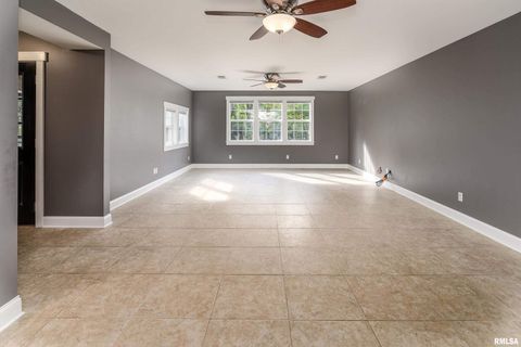 Tiny photo for 1591 N Reed Station Road, Carbondale, IL 62901 (MLS # EB460158)