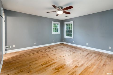 Tiny photo for 1591 N Reed Station Road, Carbondale, IL 62901 (MLS # EB460158)