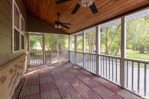 Tiny photo for 1591 N Reed Station Road, Carbondale, IL 62901 (MLS # EB460158)