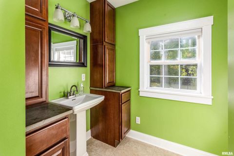 Tiny photo for 1591 N Reed Station Road, Carbondale, IL 62901 (MLS # EB460158)