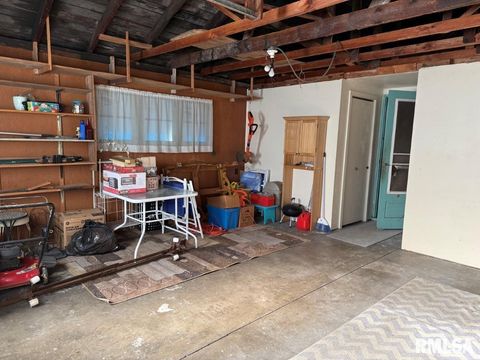 Tiny photo for 1005 S 5TH Street, Quincy, IL 62301 (MLS # QC4269433)