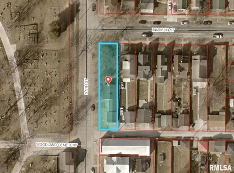 Tiny photo for 1005 S 5TH Street, Quincy, IL 62301 (MLS # QC4269433)