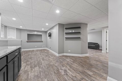 Tiny photo for 6209 Whiteoak Drive, McHenry, IL 60050 (MLS # 12516532)