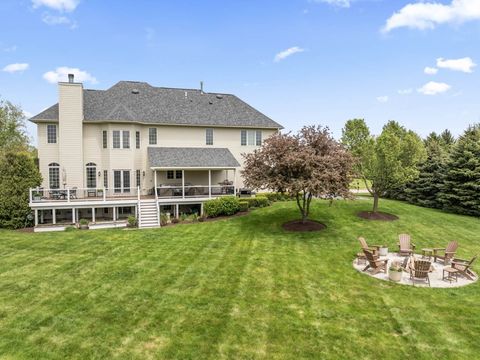 Tiny photo for 6209 Whiteoak Drive, McHenry, IL 60050 (MLS # 12516532)