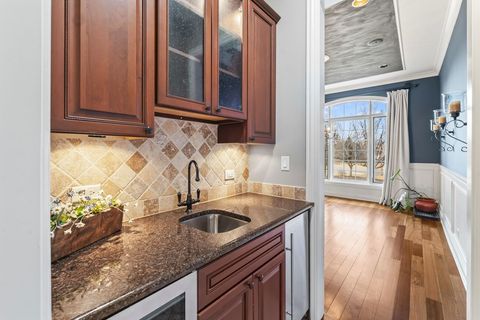 Tiny photo for 6209 Whiteoak Drive, McHenry, IL 60050 (MLS # 12516532)