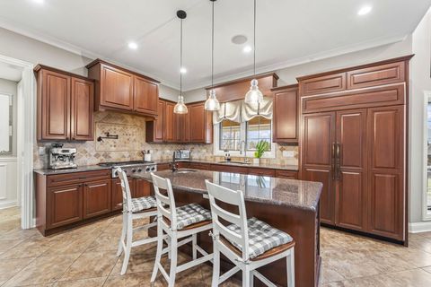 Tiny photo for 6209 Whiteoak Drive, McHenry, IL 60050 (MLS # 12516532)